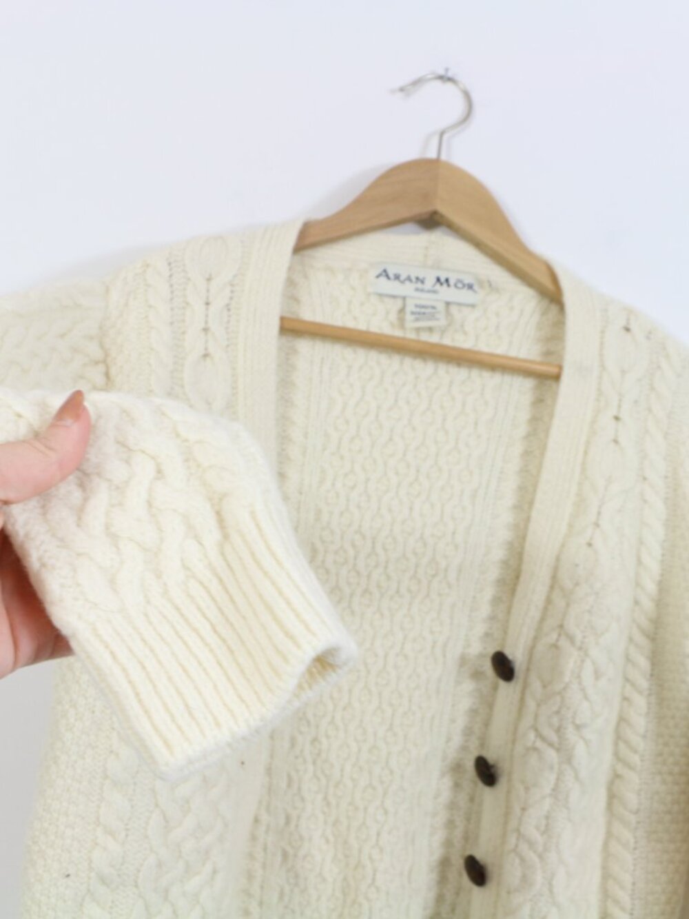 *Aran Mor Ireland Merino Wool Cardigan - Picture 3 of 5